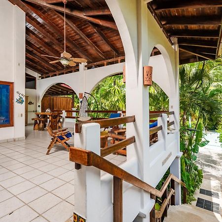 Casa Sueca Hotel - At The Beach Tamarindo Buitenkant foto
